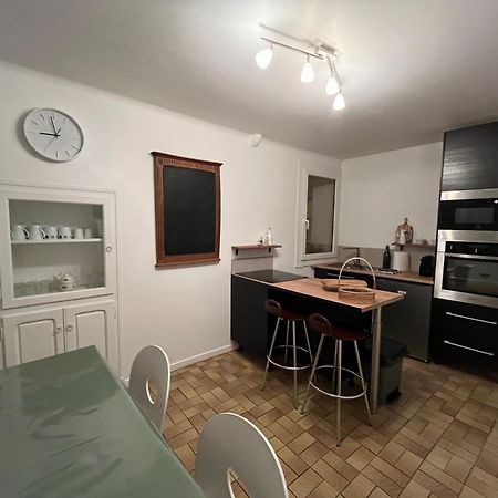 Agreable Maison De Village Avec Terrasse Vinca Buitenkant foto