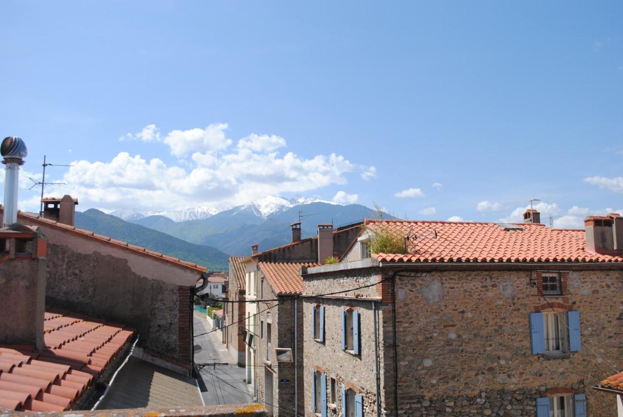 Agreable Maison De Village Avec Terrasse Vinca Buitenkant foto