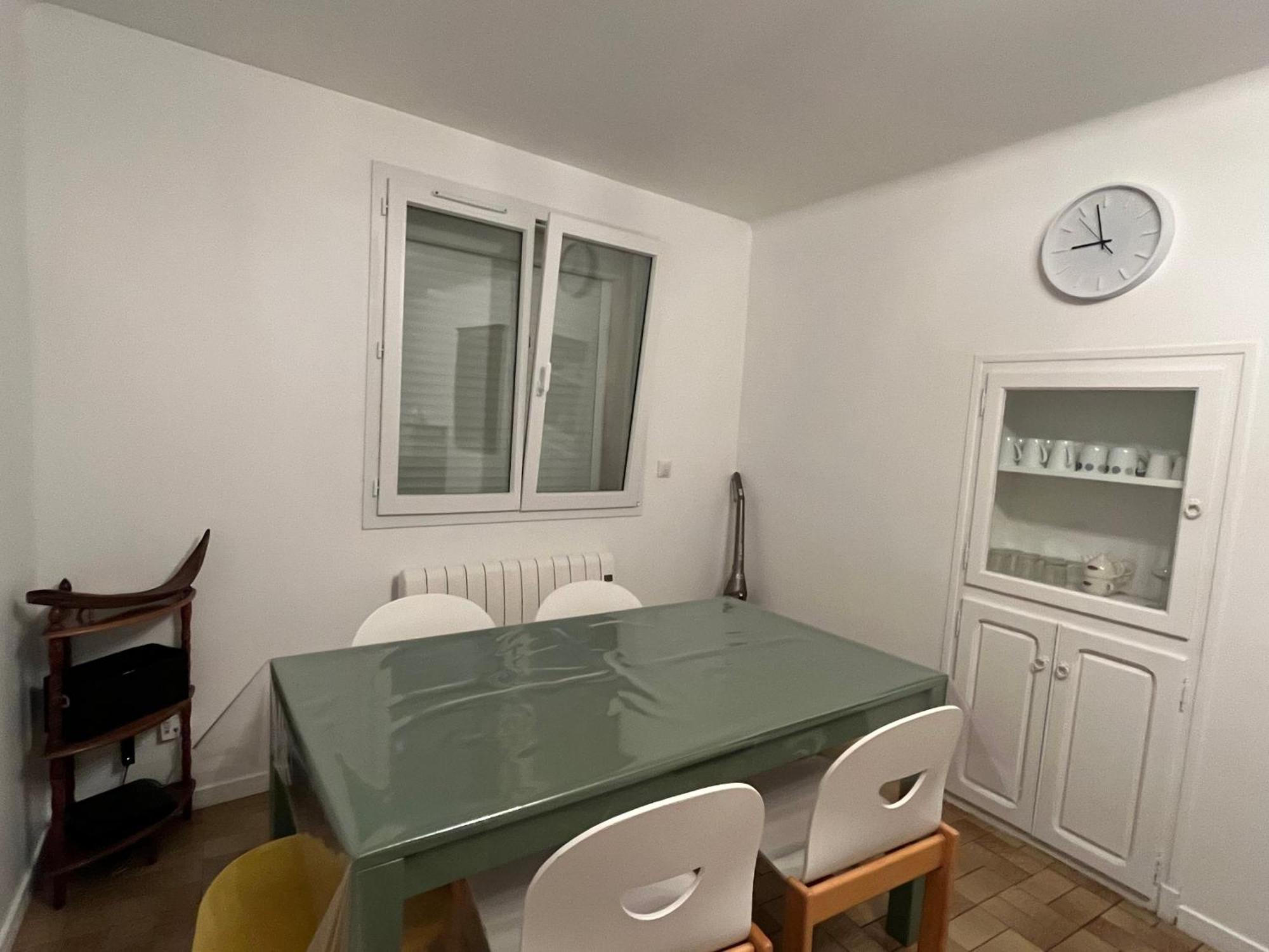 Agreable Maison De Village Avec Terrasse Vinca Buitenkant foto